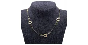 Autre Marque Collar en Oro amarillo y motivo floral. Dorado 